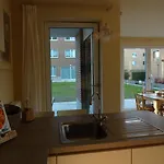 Bootsman Gelijkvloers Appartement Met Tuin En Autostaanplaats